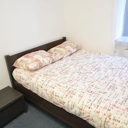 Economic Rooms- 24h Self Check-in *