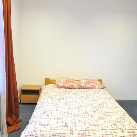 住宿加早餐酒店 Economic Rooms- 24h Self Check-in 波兹南