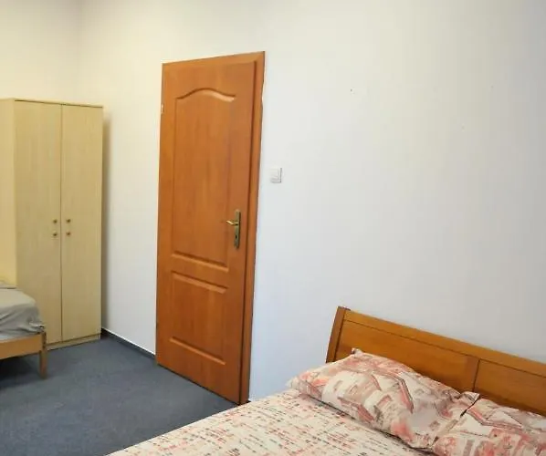 Economic Rooms- 24h Self Check-in Poznan